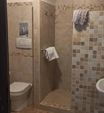 ホテル 4 スタジョーニ *