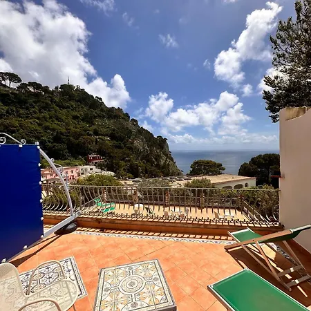 4 スタジョーニ ホテル