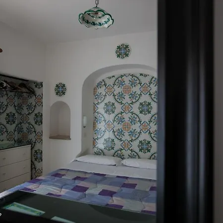 4 スタジョーニ ホテル