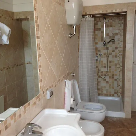 4 Stagioni Hotel *